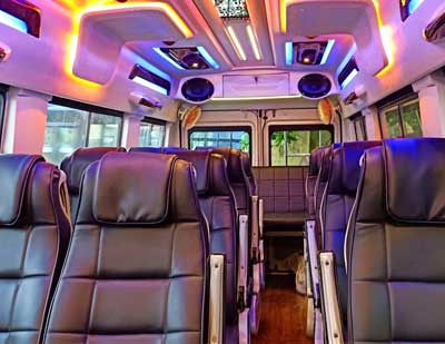 10 Seater Tempo Traveller